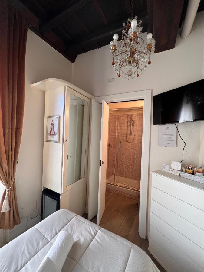 Piazzetta De' Monti Suites Roma Exterior foto