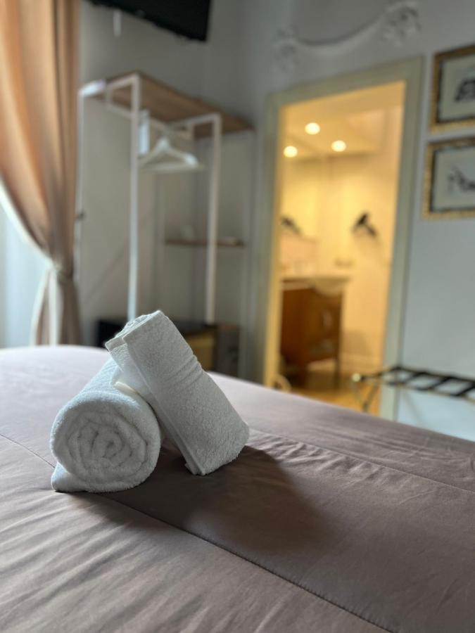 Piazzetta De' Monti Suites Roma Exterior foto